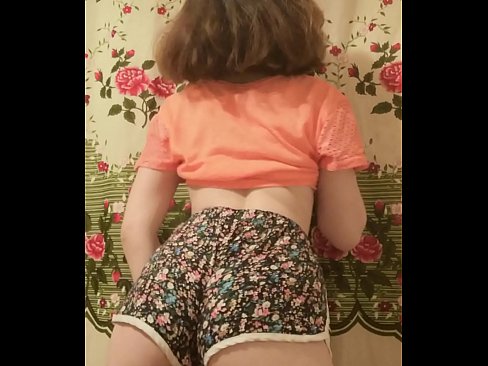 ❤️ Сексуалды жас сәби камерада шорттарын шешіп жатыр ❤❌ Қатты порно бойынша бізде