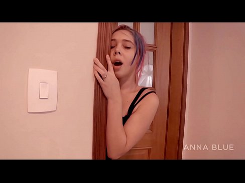❤️ Мен ағама қайта оралдым. Мен оның құрбысымен жыныстық қатынасқа түстім. лесбияндық қайтарым. ❤❌ Қатты порно бойынша бізде